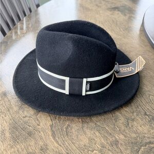 Vans Black Fedora with White Stripe Band